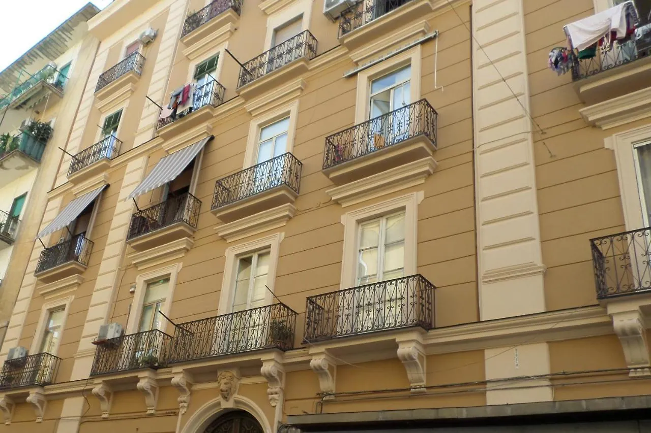 Bed and Breakfast B&B Mansarda Del Sole Νάπολη